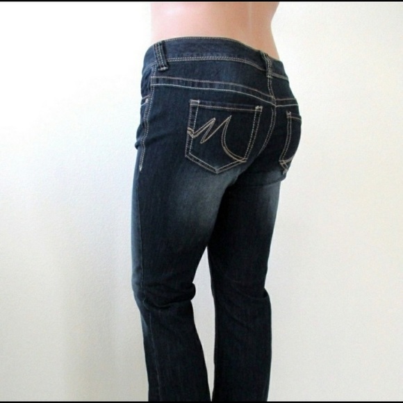 Maurices Jeans Size 1/2 Regular Slim Boot NWT - Picture 2 of 3